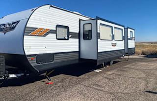 2020 FOREST RIVER WILDWOOD BUNKHOUSE