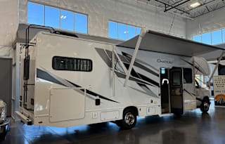2024 Thor Chateau Bunkhouse Luxury Hotel on Wheels