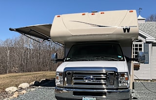 2019 Winnebago Minnie Winnie 22R