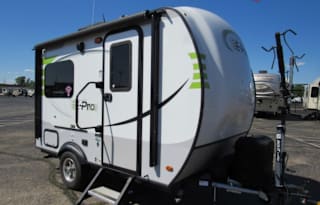 CUTE CAMPER GETAWAY--2018 Forest River E-Pro 14FK