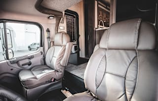 2022 Jayco Seneca 37L