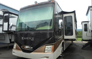 Making Memories in the luxury Class A Essence