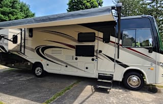 2018 Forest River RV Georgetown 5 Series 31L5