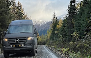 2022 Mercedes Sprinter 4x4 High Roof Free Miles