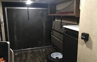 Easy Tow Toy Hauler