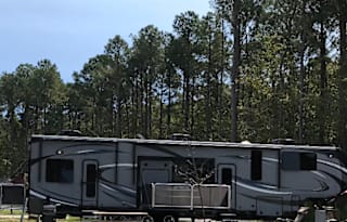 Jayco Seismic 4212 Fifth Wheel Toy Hauler