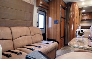 Coachmen Leprechaun RV "Chickaletta" Dog Friendly!