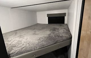 Mighty Mini Retreat: Springdale Mini 1810BH