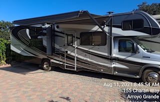 2017 Forest River RV Sunseeker 3170DS Ford