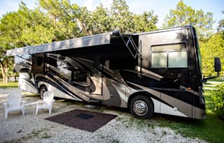 2020 Coachmen Sportscoach (Diesel Pusher)