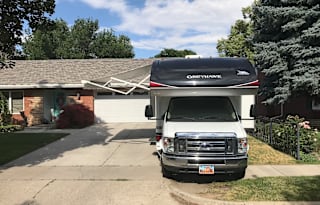Ultra Low Mileage - Loaded Family Bunkhouse