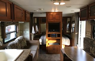 2011 Keystone RV Bullet 246RBS