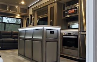 2020 Keystone Montana- HAL494