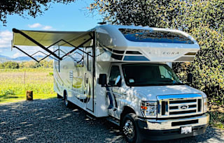“HAPPY OC RV” Entegra Coach Odyssey 31F Bunk Beds!