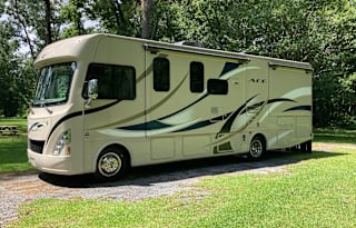 2017 Thor Motor Coach ACE 29.4
