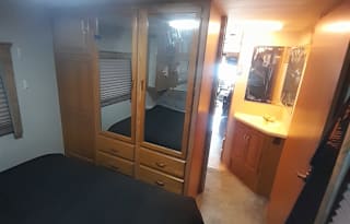 1996 Dolphin Motor Coach Dolphin A