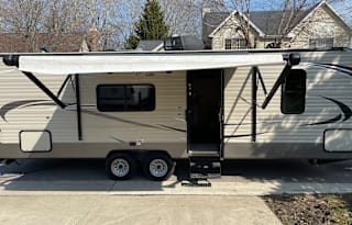Fun awaits! 2017 Keystone RV Hideout 262LHS.