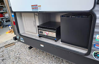 Family fun in style! w/Bunks & Outdoor Kitchen