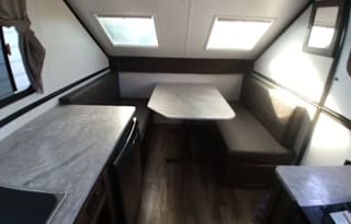 Great layout large windows, skylights + power lift