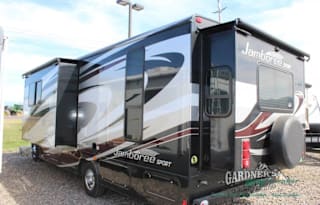 Fleetwood Jamboree 28Z, fully loaded
