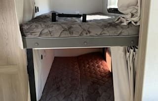 2025 Rockwood Mini Lite 1/2 Ton Towable [LIL BIT]