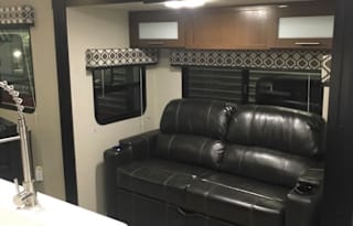 2020 Prime Time RV Avenger 526RL