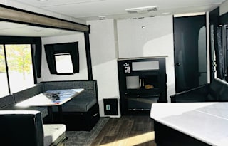 2022 Forest River RV Cherokee 274BRB