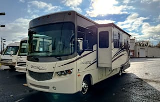 2016 Forest River RV Georgetown 329DS