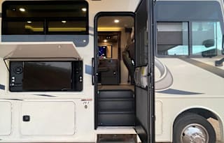 2021 Entegra Coach Vision 29F