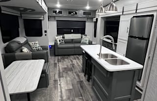 2023 CrossRoads RV Volante 375MD