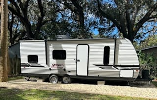 2024 Coleman Lantern 274 BH