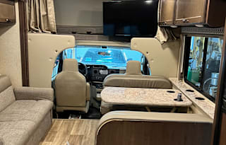 2017 Thor Motor Coach Freedom Elite 30FE