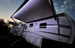 2021 Highland Ridge RV Open Range OF427BHS