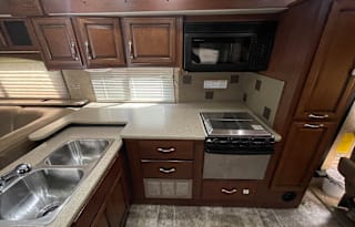 Fleetwood Bounder Classic 34M