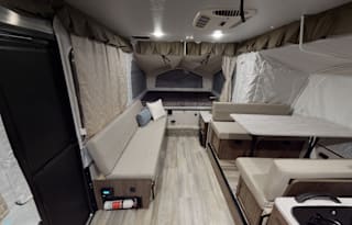 2022 Rockwood Freedom 2318G Pop-up Camper