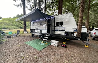 24ft Keystone Springdale 240BHWE Travel Trailer