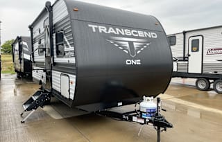 Cotton and Candy's Pet Friendly RV Rental.