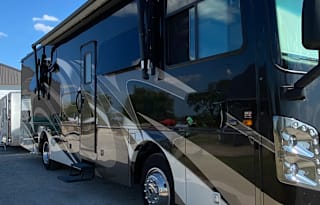 2019 Coachmen Sportscoach SRS 339DS DIESEL PUSHER