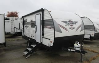 2023 Shasta 19BH