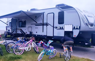 Great Family Getaway w/ King Bed