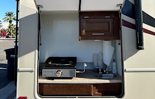 Forest River Georgetown with Outdoor Kitchen
