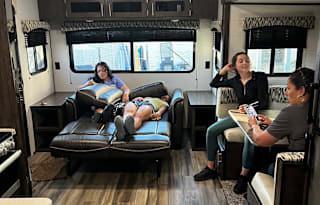 Rubén and Myra’s Rv