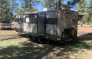 2017 Forest River RV Cherokee Grey Wolf 24RK