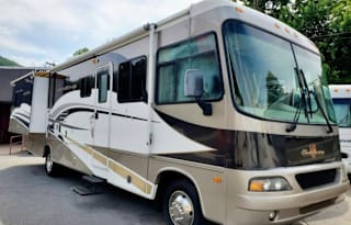 2005 Forest River RV Georgetown 341DS