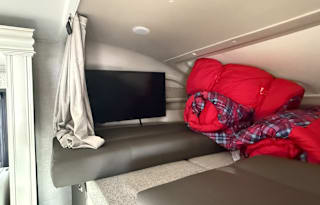 Jon & Ali's kiddo bunkhouse RV