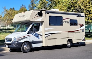 Mercedes Sprinter W/Slide - Rusty's RV Adventure