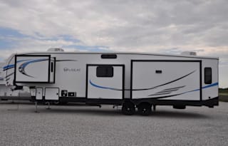 2022 Forest River RV Wildcat 369MBL
