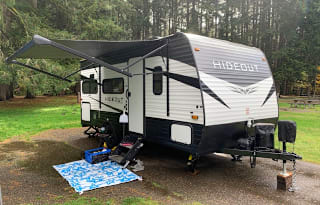 Rose the RV: Compact to tow, spacious inside!