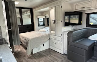 New 2023 Entegra Odyssey 24B