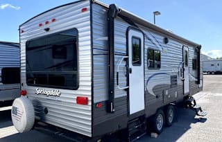 2018 Keystone RV Summerland 2570RL